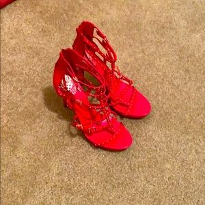 Redvince camuto heels